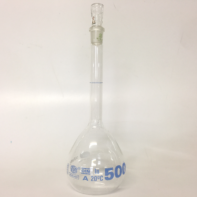 LAB GLASSWARE, Volumetric Flask 500mL w Stopper 30cm H
